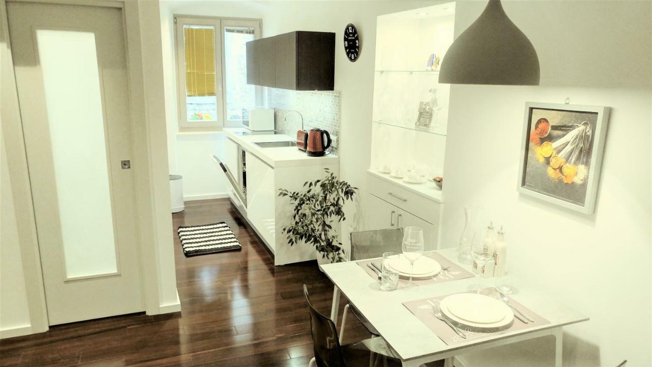 Studio Apartment Offside Split Buitenkant foto